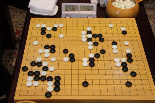 安防产业链混乱时代艾崴X光安检机生存守则