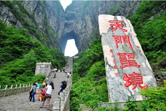 湖南景区加强安检，长沙安检机市场为什么独钟艾崴IWILDT安检机？